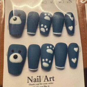 Bear‎ With Me" Press-On Nail Set – Matte Blue with Whimsical Animal Accents